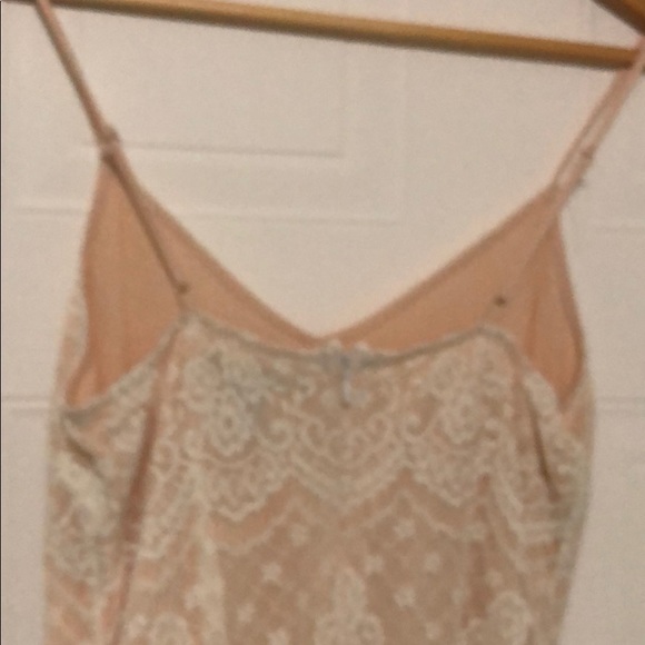 Pink/Nude lace bodycon dress - Picture 3 of 3